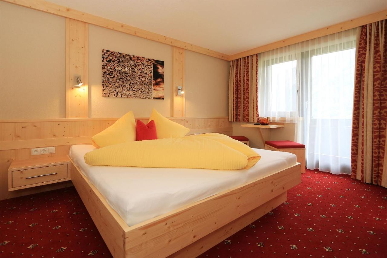 Haus Stefanie Otel Sölden Dış mekan fotoğraf